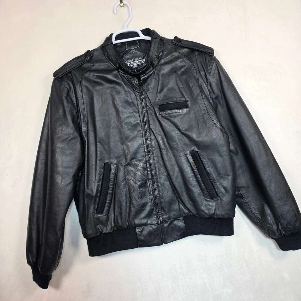 Vintage Members Only Leather Bomber Jacket Men's 44 Black 80s 90s  Quilted Racer
